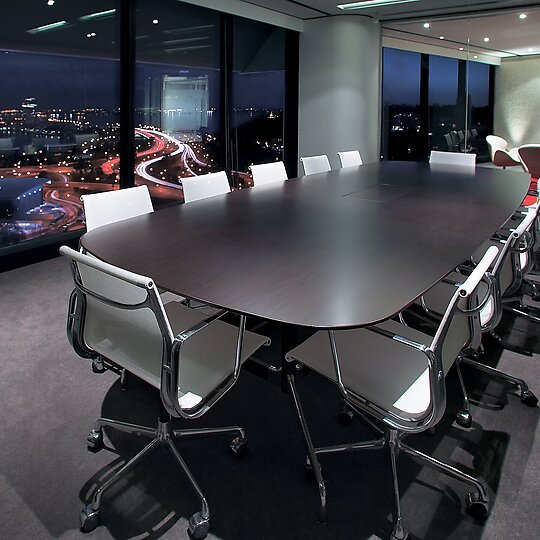 Interior photograph of Maxim Litigation Consultants by Adrian Lambert @ Acorn Photo Agency