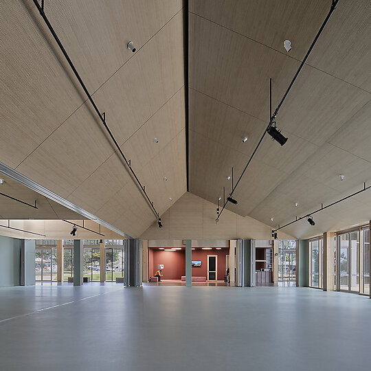 Interior photograph of Berninneit Cultural and Community Centre by Peter Clarke