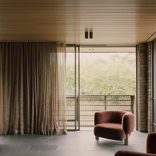 Interior photograph of Mansard House by Rory Gardiner