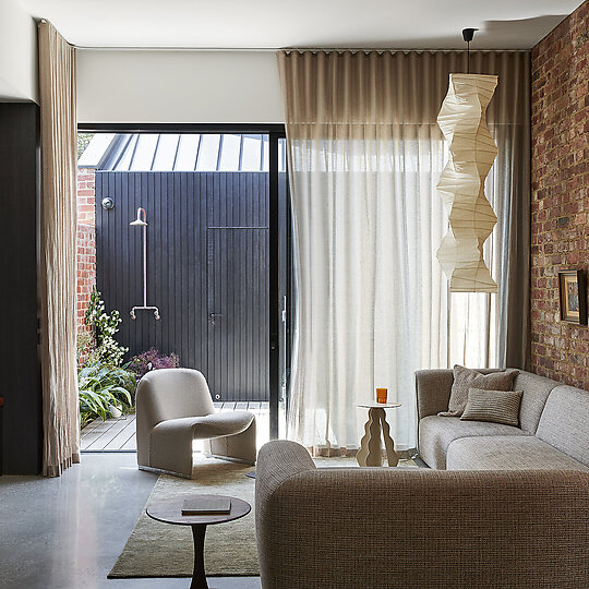 Interior photograph of Elwood Residence by Shannon McGrath