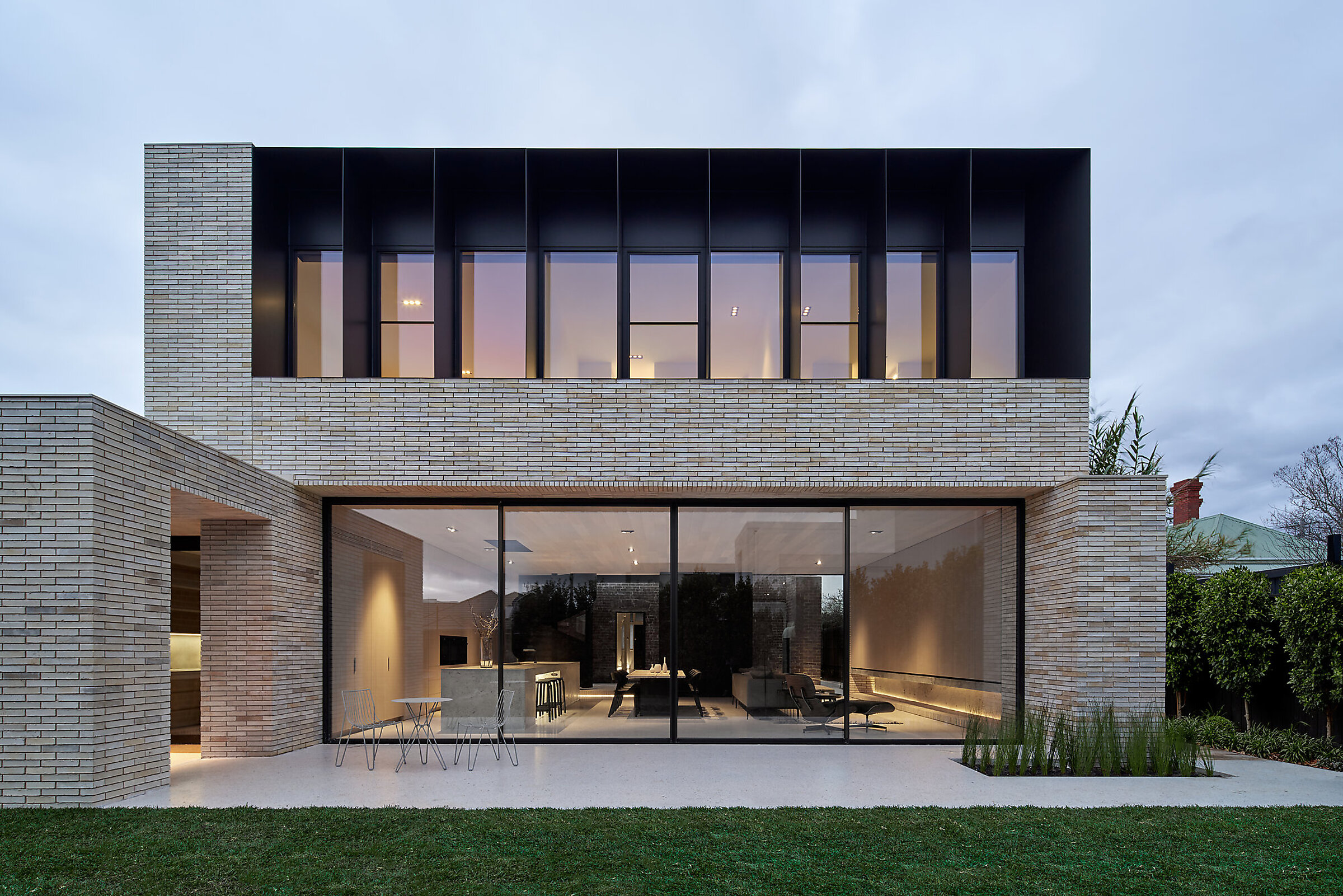 Clarendon Street House by Architecture Caisson in association with ...