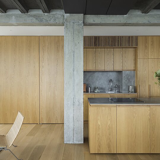 Interior photograph of Kyabin Apartment by Clinton Weaver