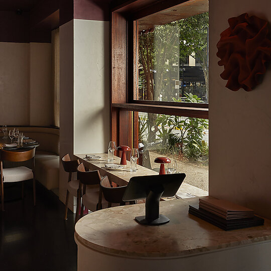 Interior photograph of Como Restaurant by Cieran Murphy